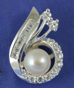 925银饰批发定制 戒指、吊坠与镶嵌工艺的完美结合