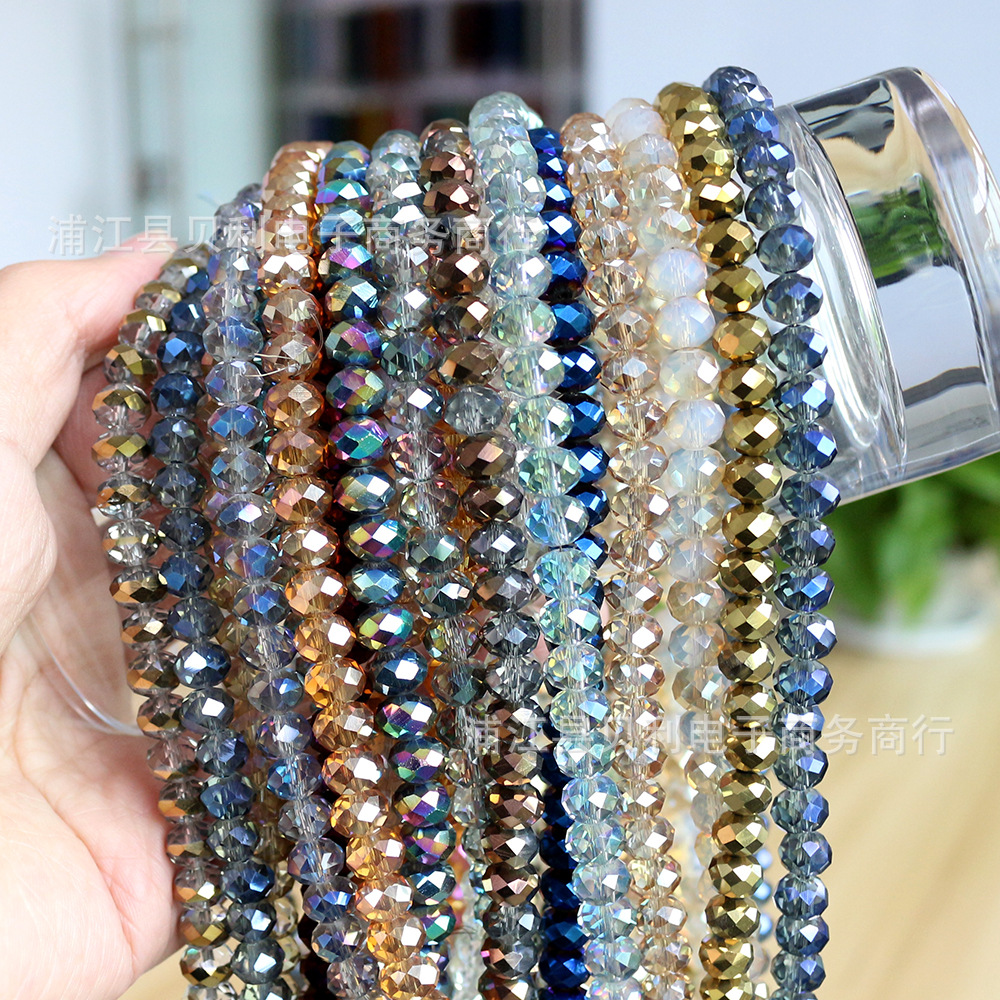 方歌饰品 义乌小商品市场中的璀璨明珠——探访三年电商之路