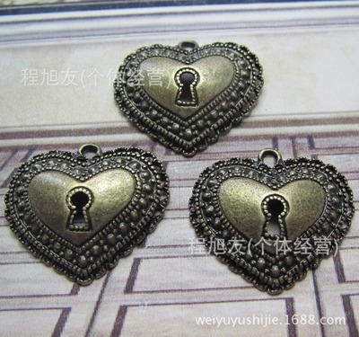 复古桃心项链配饰 手工DIY的精致选择与厂家直供优势